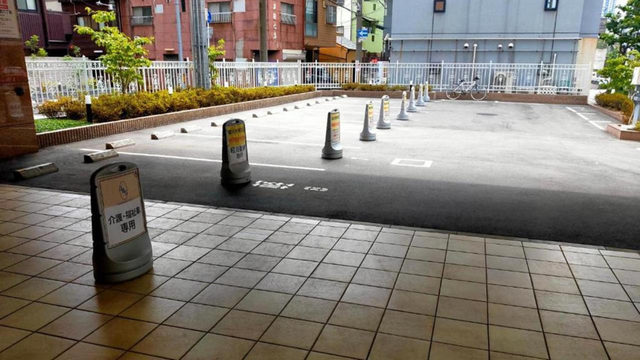 Toyoko Inn Osaka Tenjinbashi-Suji Rokuchome Bagian luar foto